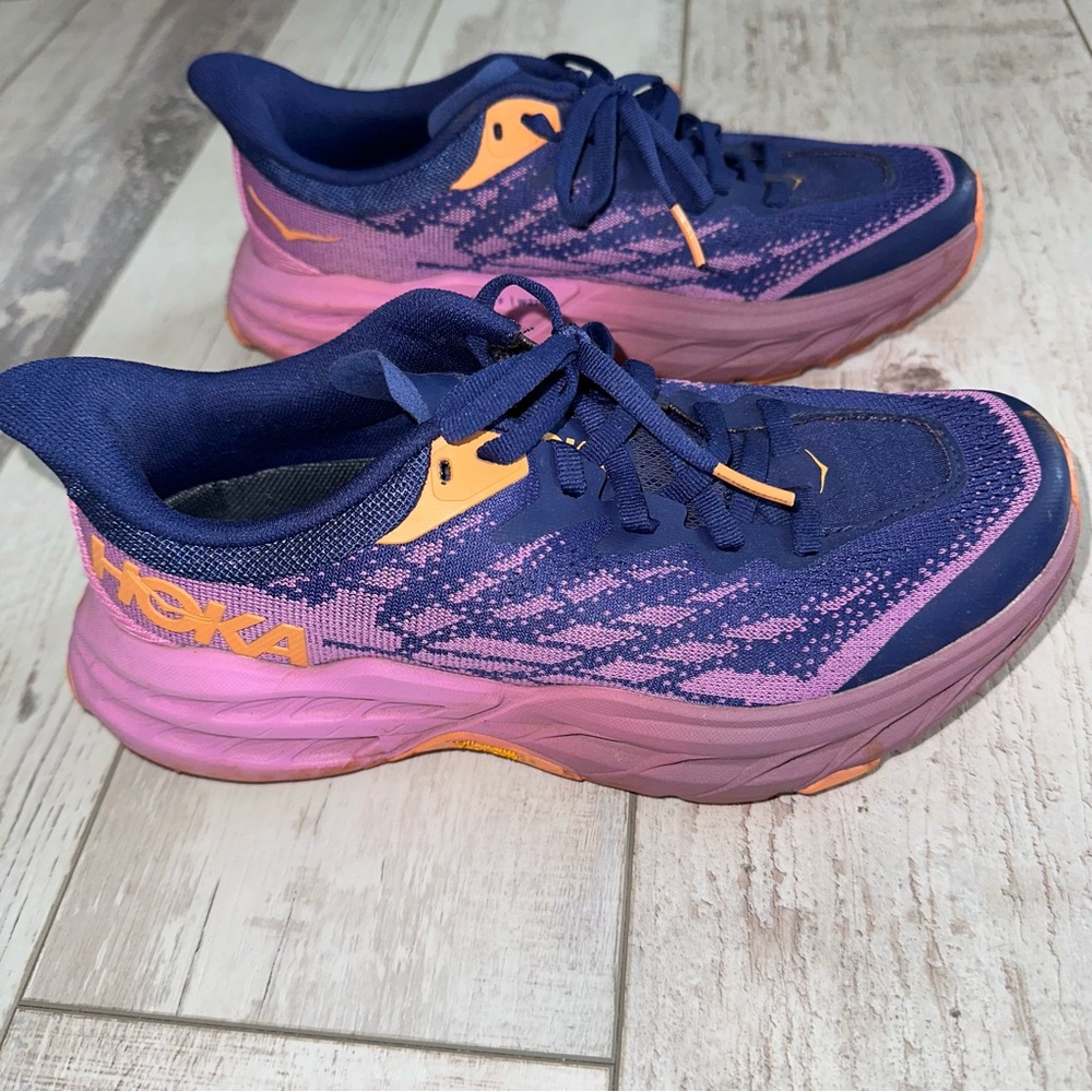 Hoka running shoes trail running Speedgoat